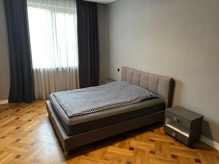 Panoramic View Apart Vera 67 Tbilisi Exterior photo